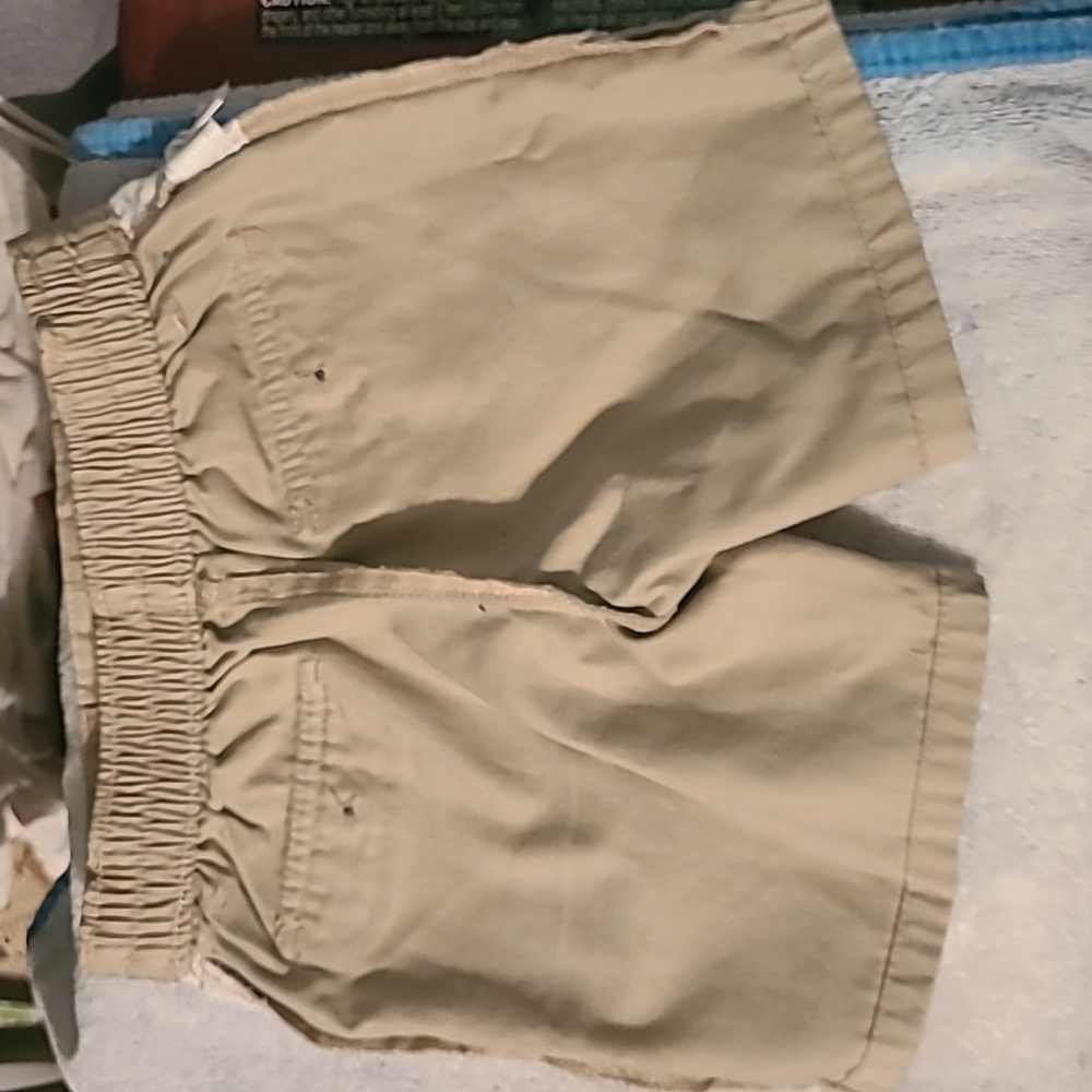 Girls  size 4 uniform shorts - Picture 4 of 6
